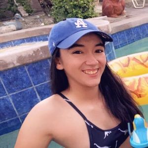 Meet your Posher, Karina